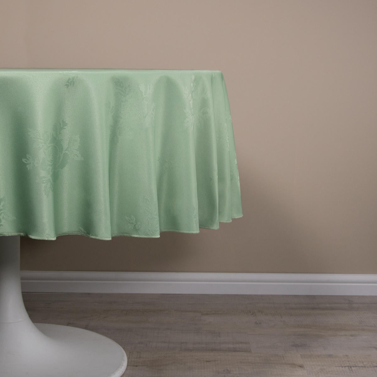 Circular Damask Rose Design Tablecloths / Napkins - 100% Polyester