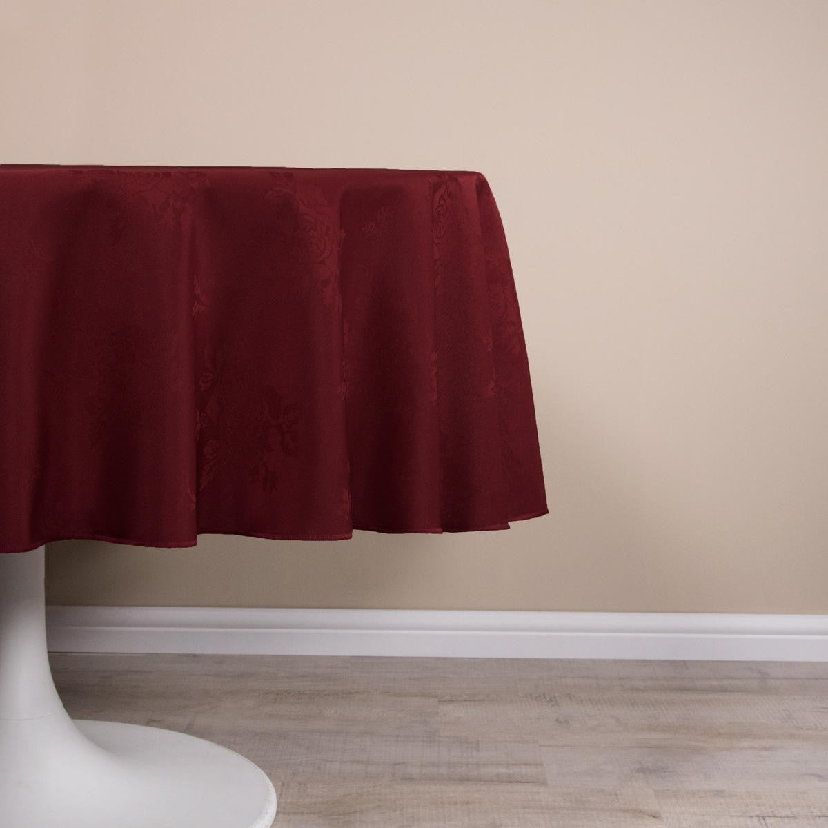 Circular Damask Rose Design Tablecloths / Napkins - 100% Polyester