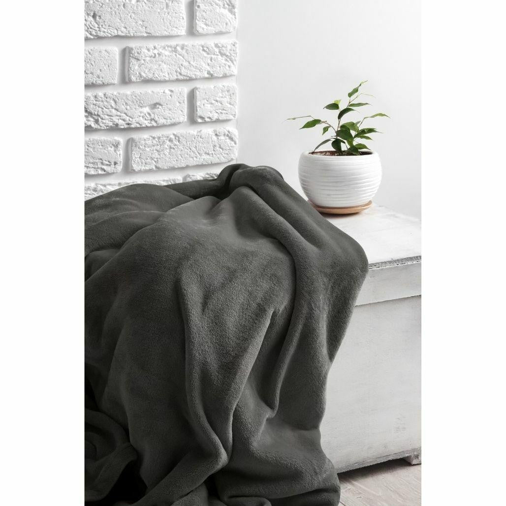 Polar Fleece Blanket Double 200 GSM - (200x220cm)