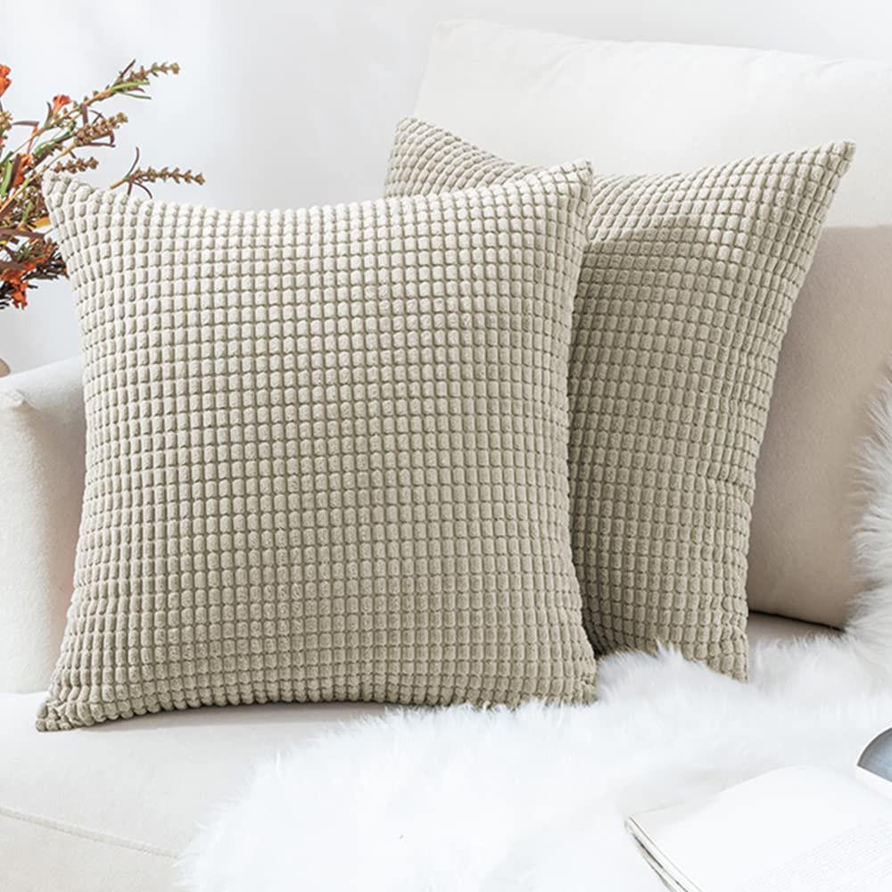 Set of 2 Cushions with Corn Corduroy Covers Included - 45x45 cm